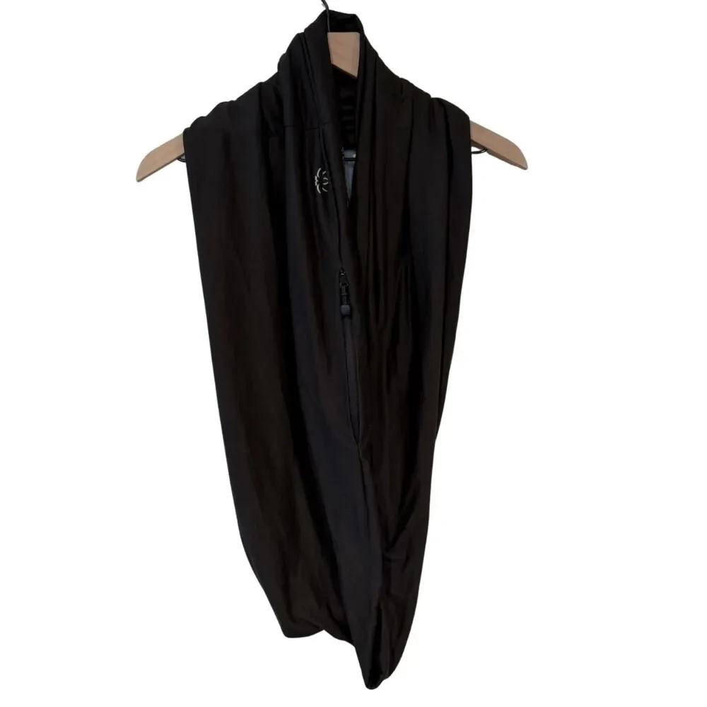 Beyond Yoga Black Hidden Pocket Infinity Scarf Gorp